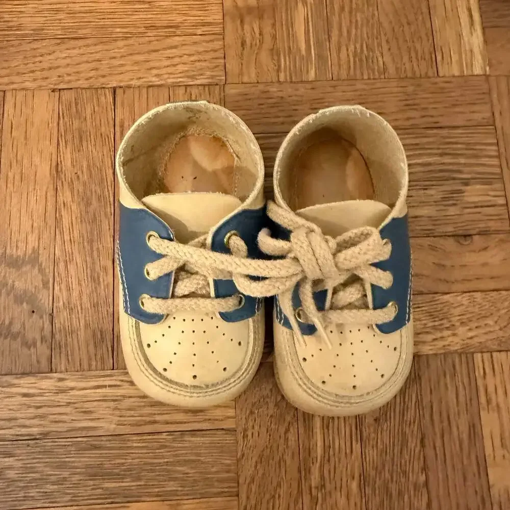Vintage Two-Tone Leather Saddle Crib Baby Shoes Tan and Blue